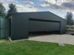 Garaż blaszany z bramą segmentową 8 m x 7 m ID 143