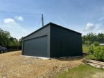 Garaż blaszany z bramą segmentową 5,8 m x 6 m ID 100 - obrazek 3