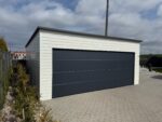 Garaż blaszany z bramą segmentową 6 m x 5,5 m ID 112 - obrazek 2