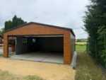 Garaż blaszany z bramą segmentową 6 m x 6,5 m ID 128 - obrazek 4