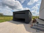 Garaż blaszany z bramą segmentową 5 m x 7 m ID 106 - obrazek 3