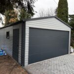 Garaż blaszany z bramą segmentową 4,5 m x 9 m ID 96