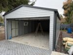 Garaż blaszany z bramą segmentową 4,5 m x 9 m ID 96 - obrazek 3